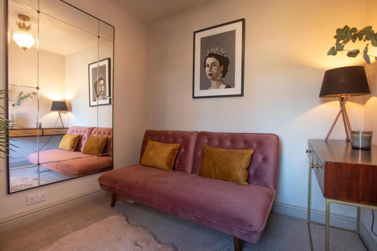 Stunning Warwick Victorian Townhouse - Beautifully Renovated, Free Parking - 5 Min Walk To Warwick Castle & Historic Town Centre - Perfect Uk Break And Base For Exploring Cotswolds Villa Eksteriør billede